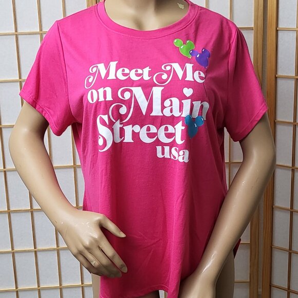 Disney Meet Me On Main Street USA short-sleeve t-shirt woman's cut size XL EUC - Picture 1 of 9